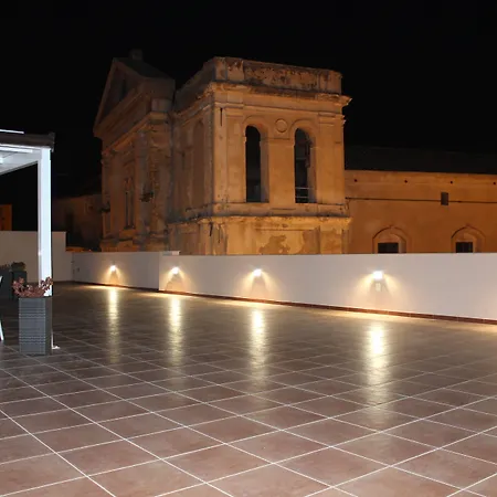 Vacanze Al Duomo ゲストハウス 4*